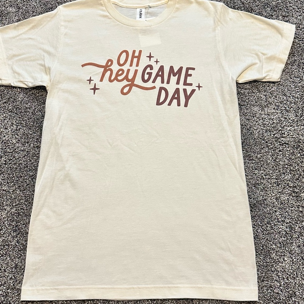 NWT - Cream and Brown 'Oh Hey Game Day' T-Shirt